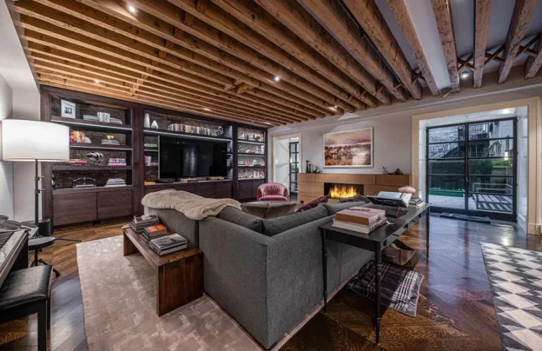 How Entertainment Centers Enhance Your Living Space