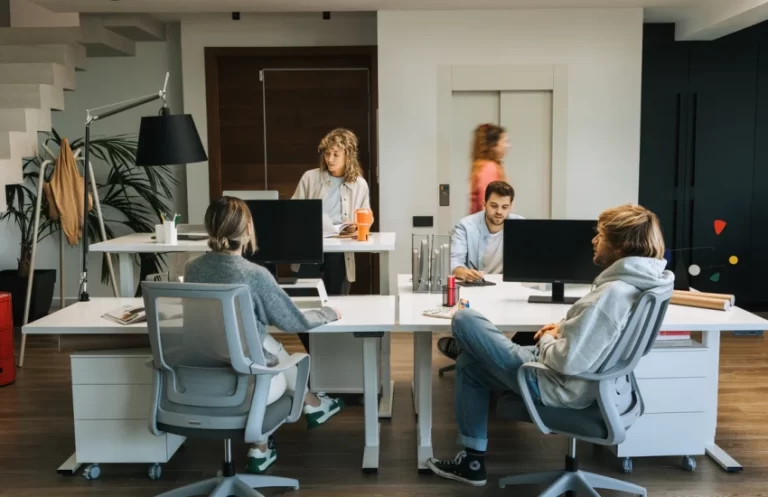 How Ergonomic Chairs Improve Comfort And Productivity